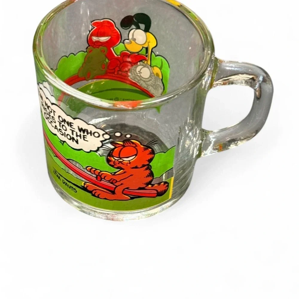 Vintage 1978-1980 McDonald's Garfield & Friends Clear Glass Mug